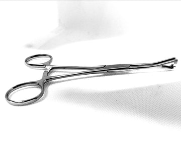 Pinza triangolo aperto